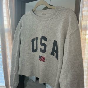 Cropped USA sweatshirt